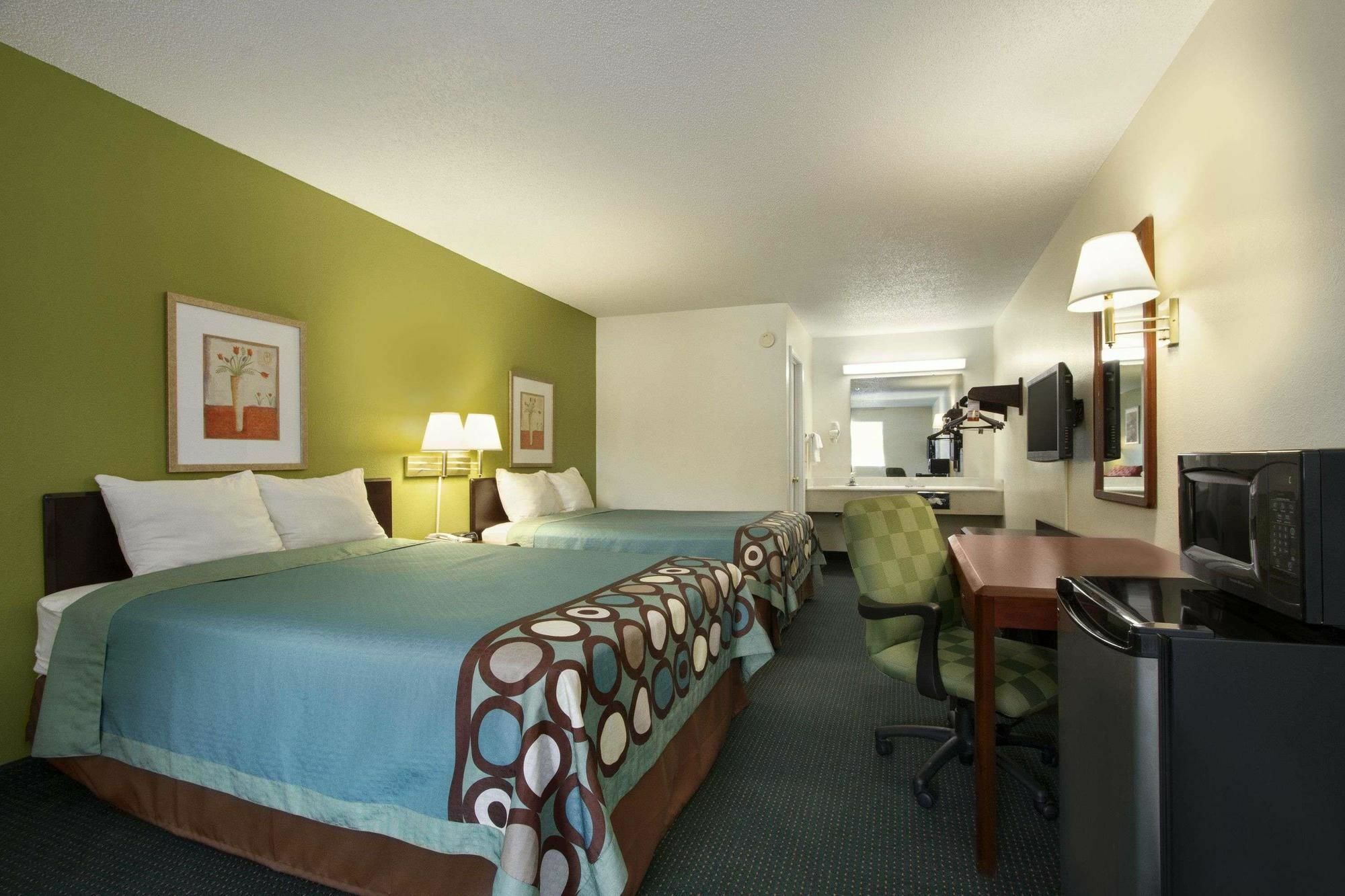 Super 8 Florence South Carolina Exterior photo